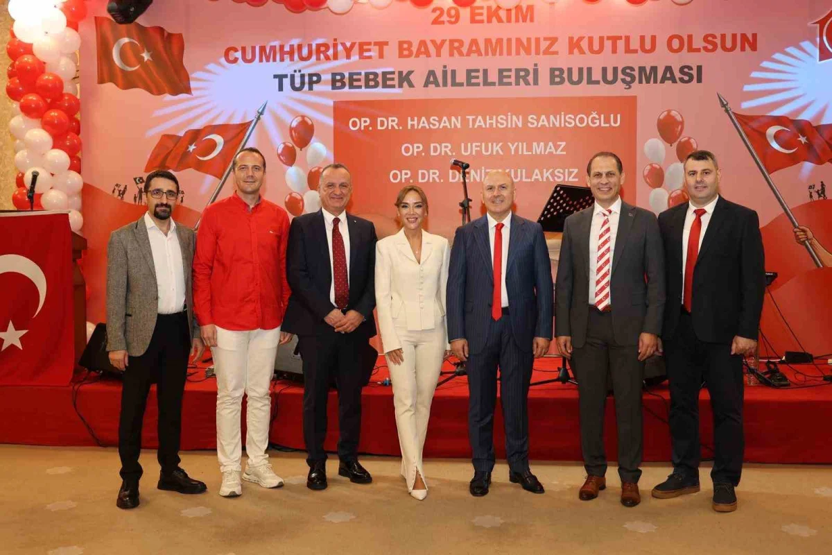 Trabzon'da tüp bebek tedavisi gören aileler Cumhuriyet Bayramı'nda bir araya geldi 4