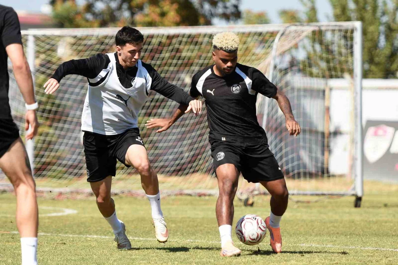 TRENDYOL 1. LİG’İN 9. HAFTASINDA DEPLASMANDA METRO HOLDİNG KAYSERİSPOR İLE KARŞILAŞACAK MANİSA...