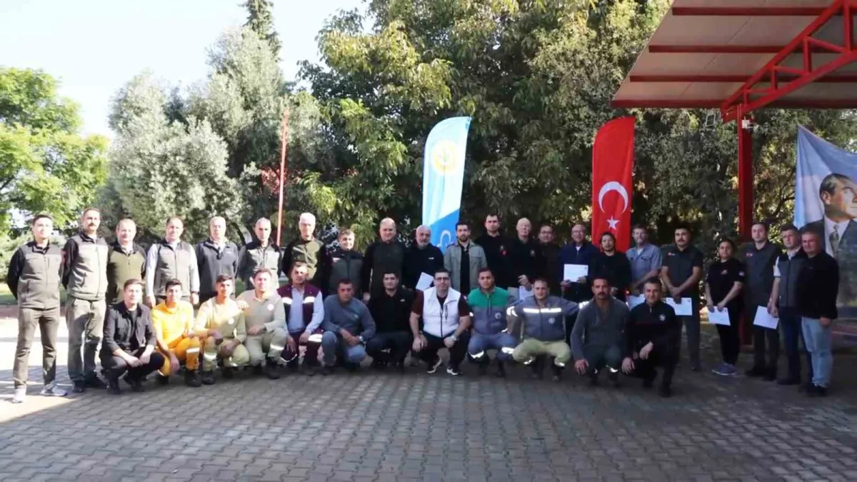Muğla’da orman yangınlarıyla mücadele eden hava araçlarının görev süresi doldu 4