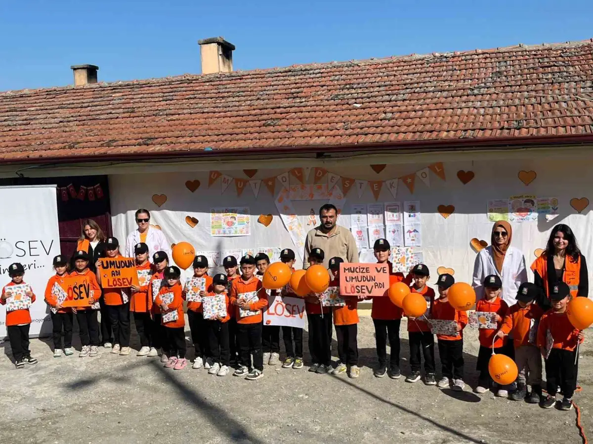 Vezirköprü'de ilkokul öğrencilerine lösemi farkındalığı eğitimi verildi 1