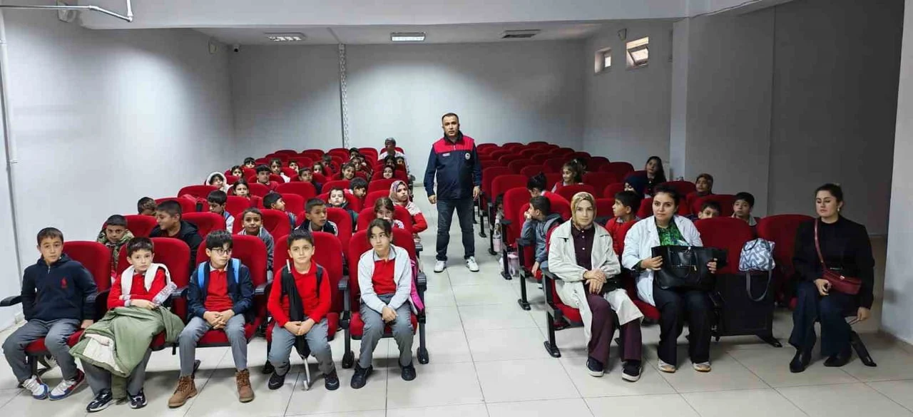 PALU’DA İLKOKUL ÖĞRENCİLERİNE GIDA GÜVENLİĞİ, GIDA VE SU İSRAFININ ÖNLENMESİ KONULARINDA EĞİTİM...