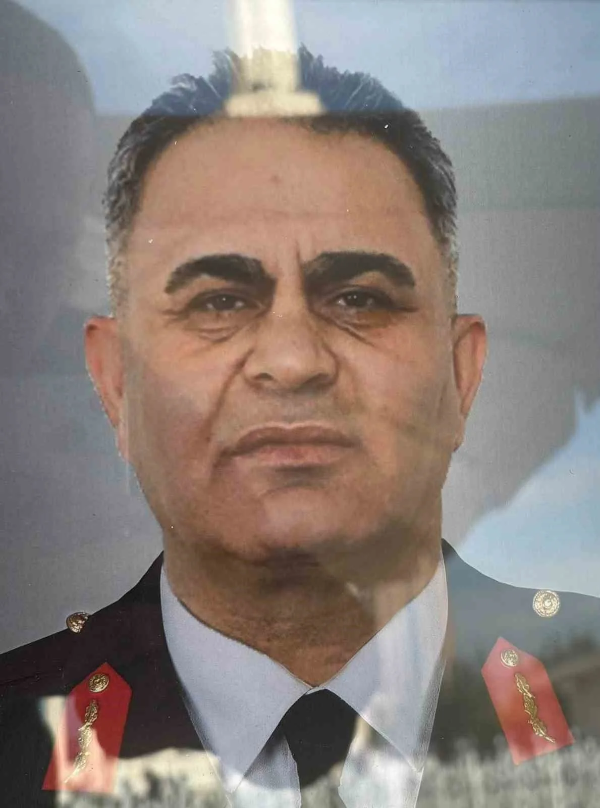 Eski Devlet Bakanı Ünal Erkan ve emekli Tuğgeneral Gökhan Şahin son yolculuğuna uğurlandı 1