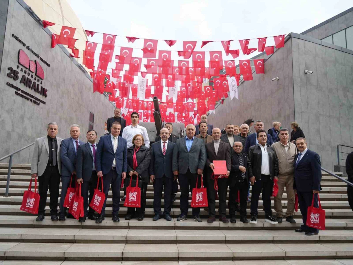 Gaziantepliler Federasyonu'ndan 25 Aralık Panorama Müzesi'ne ziyaret 1