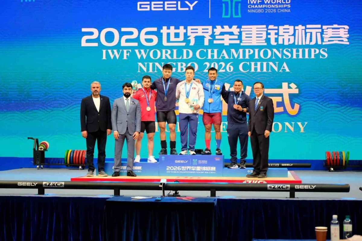Milli halterci Kaan Kahriman Dünya Şampiyonası'nda gümüş madalya kazandı 2