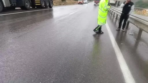 Aşırı yağış kazaları beraberinde getiriyor: Aynı mevkide iki günde ikinci kaza