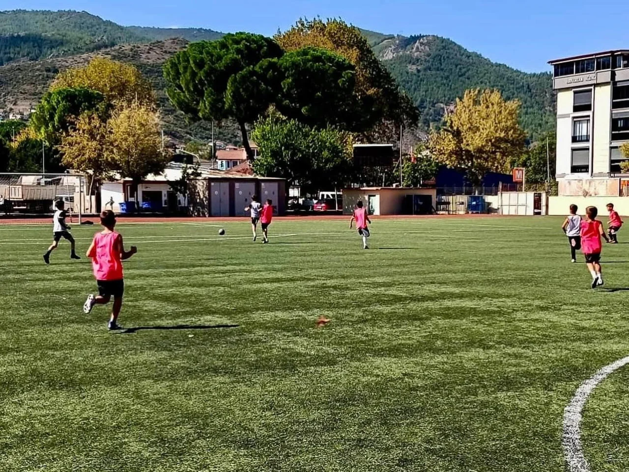 OSMANELİ’NDE AMATÖR SPOR HAFTASI HEYECANI BAŞLADI