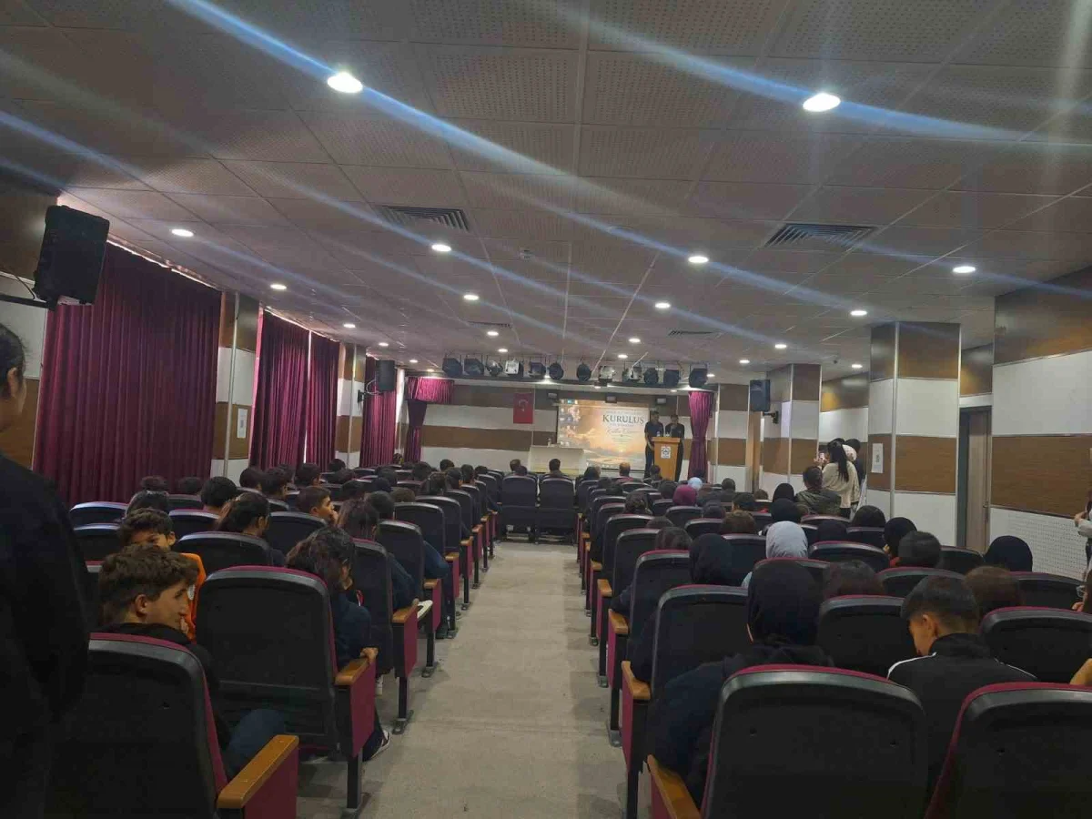 Kars'ta İmam Hatip okullarının kuruluş yıl dönümü özel bir programla kutlandı 3