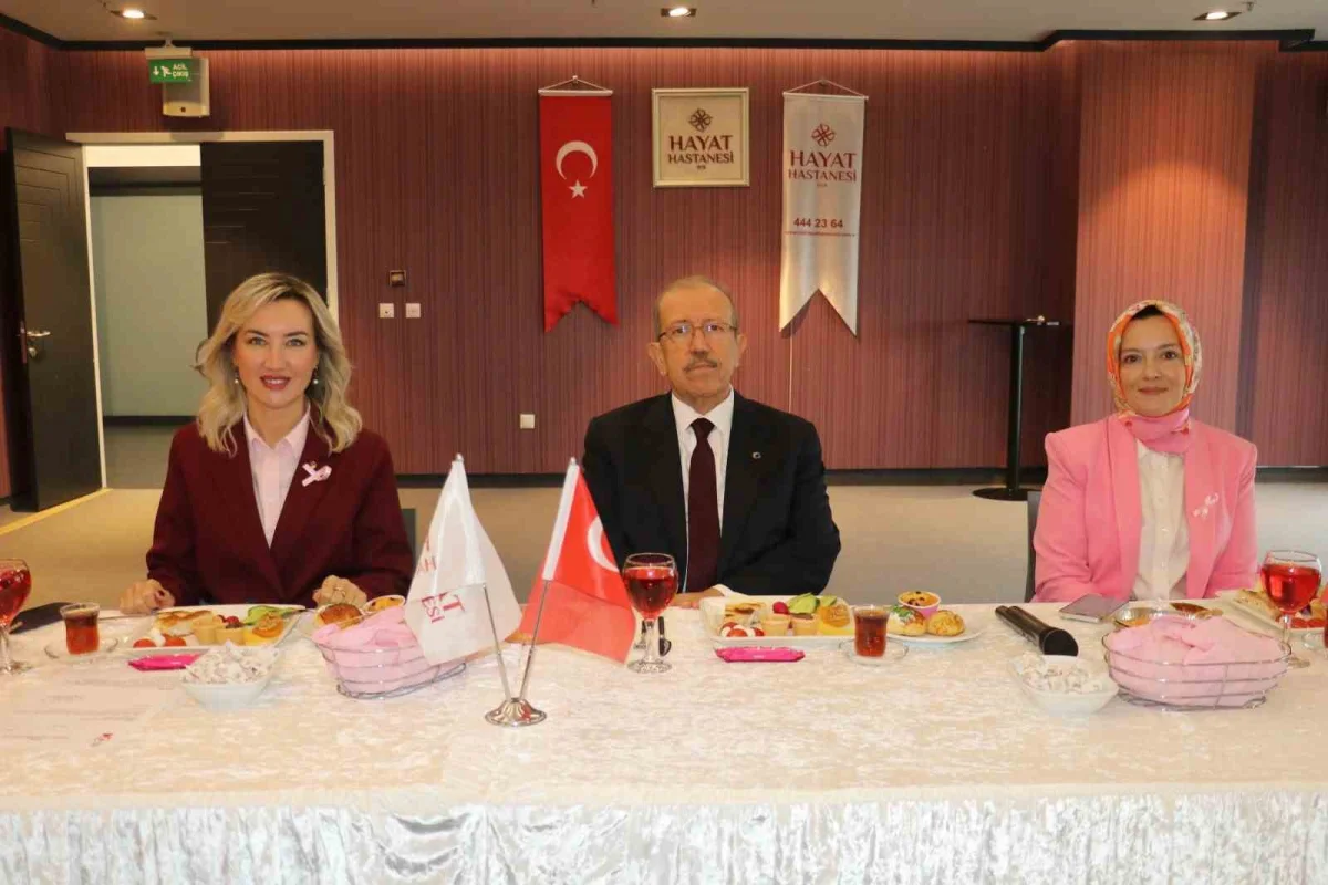 Bursa'da meme kanserine karşı güç birliği ve erken teşhis uyarısı 2