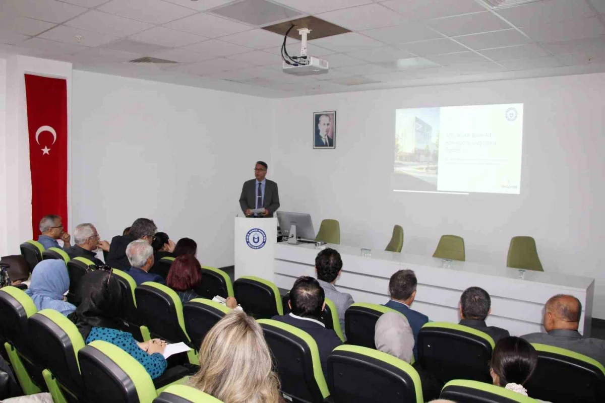 ADÜ'de kişisel verilerin korunması ve veri güvenliği eğitimi düzenlendi 2