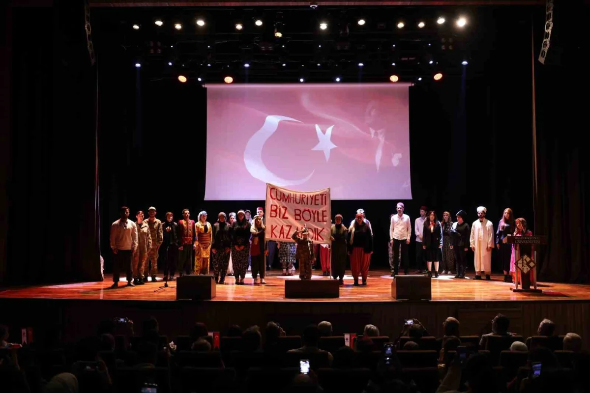 Hasan Kalyoncu Üniversitesi'nde Cumhuriyet'in 103. yılı kutlandı 4