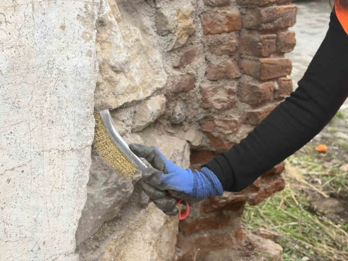 Tosya'da asırlık tarihi çeşme restorasyonla yeniden ayağa kaldırılıyor 2