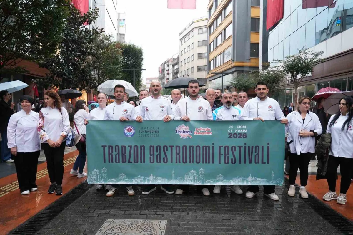 Trabzon Gastronomi Festivali kortej yürüyüşüyle başladı 1