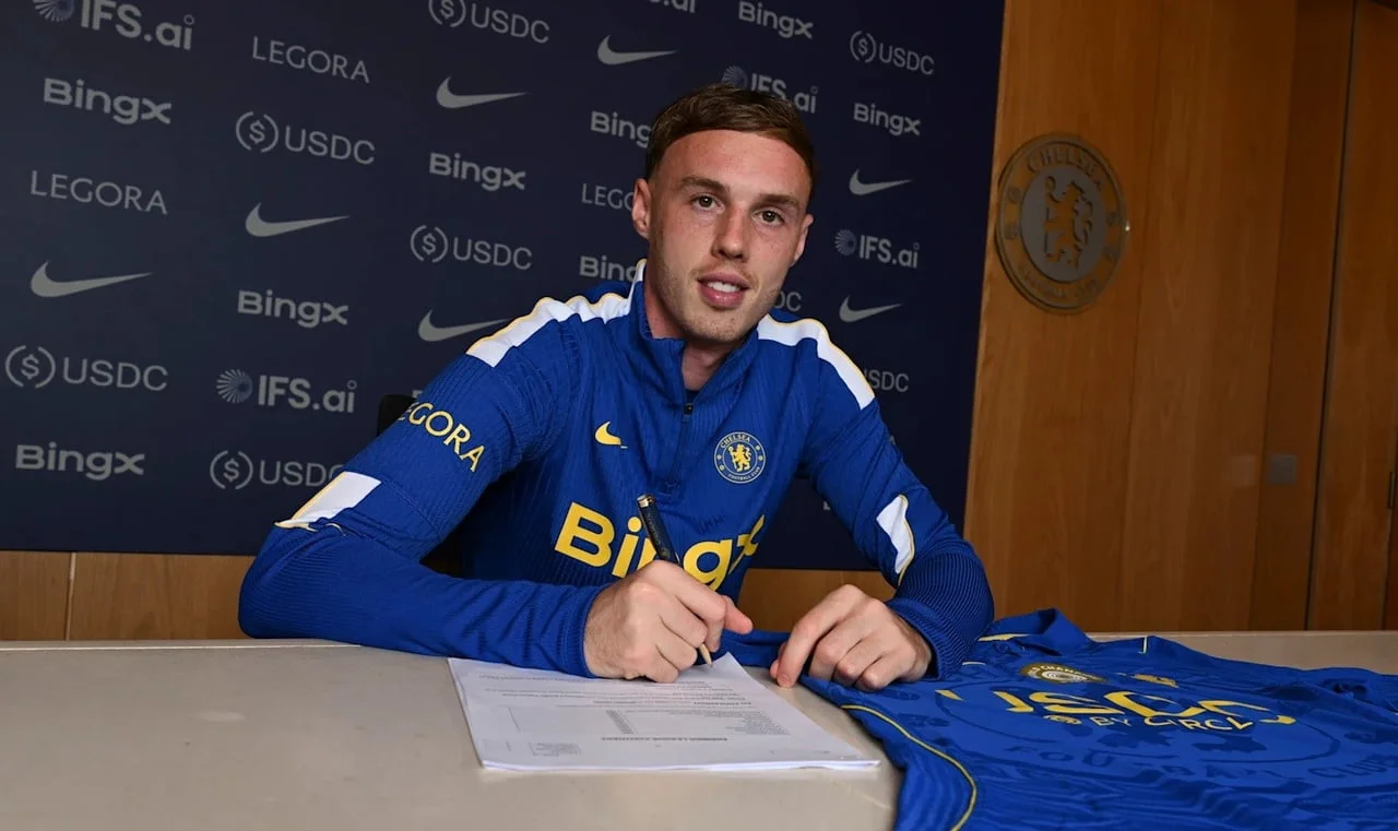 PREMİER LİG EKİPLERİNDEN CHELSEA, İNGİLİZ FUTBOLCU COLE PALMER’IN SÖZLEŞMESİNİN 2036 YILINA KADAR...