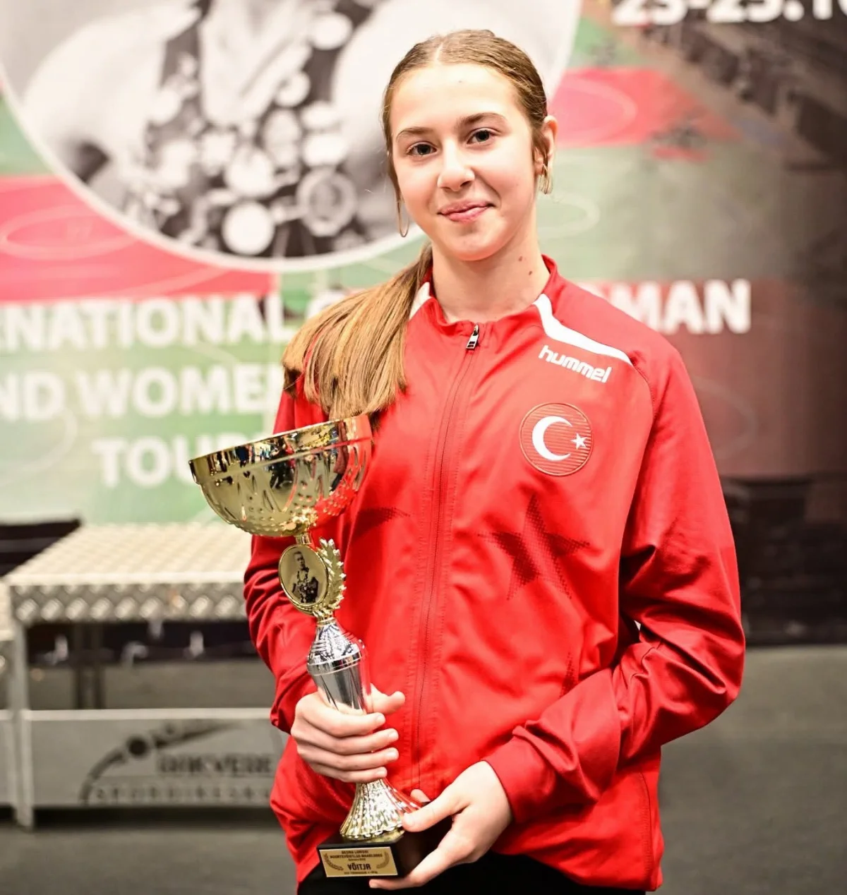 Atakum Belediyesporlu Karin Asra Gürel Estonya'da şampiyon oldu 5