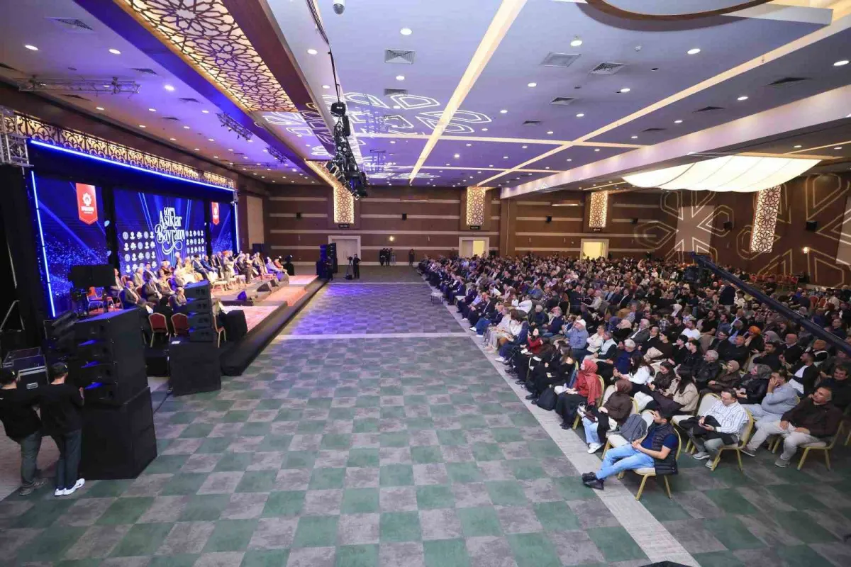 60. Konya Aşıklar Bayramı'nda 5 ülkeden 60 ozan buluştu 4