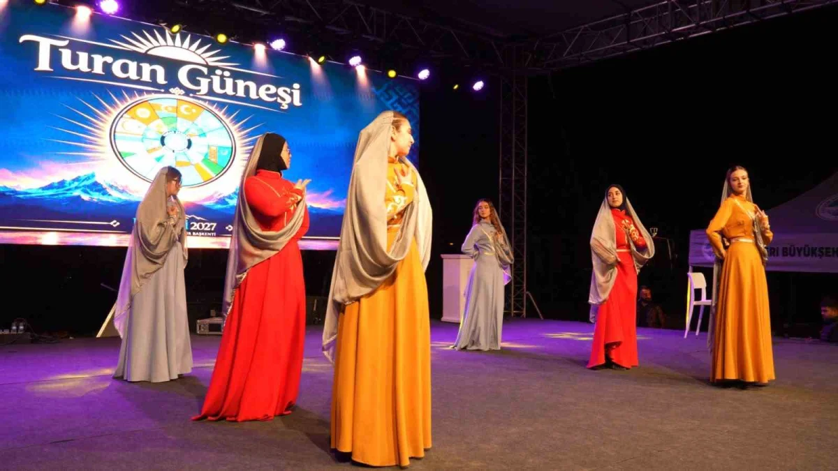 Kayseri'de gastronomi günlerinde Türk dünyası ezgileri yankılandı 5