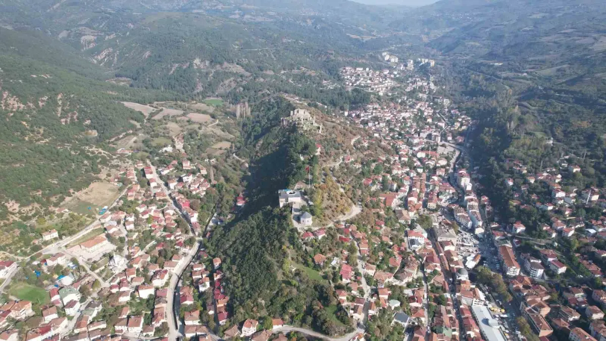 Tokat'taki 869 yıllık Yağıbasan Medresesi'nin çatısı onarım bekliyor 3