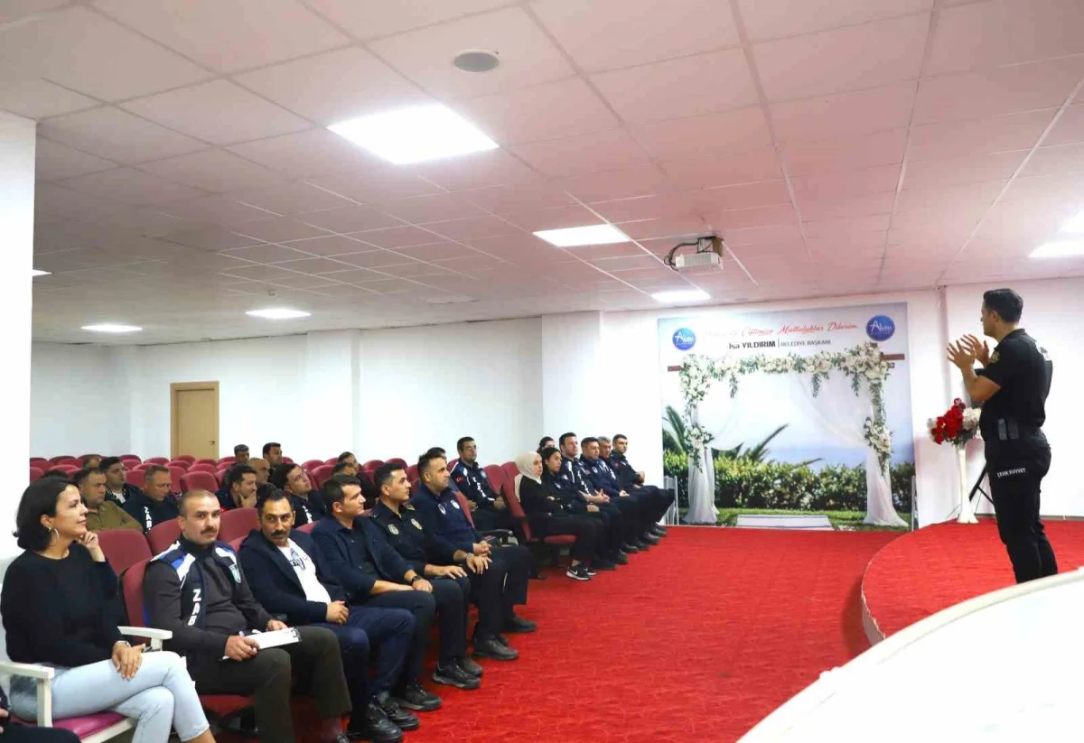 Aksu'da zabıta personeline biber gazı kullanımı eğitimi verildi 2