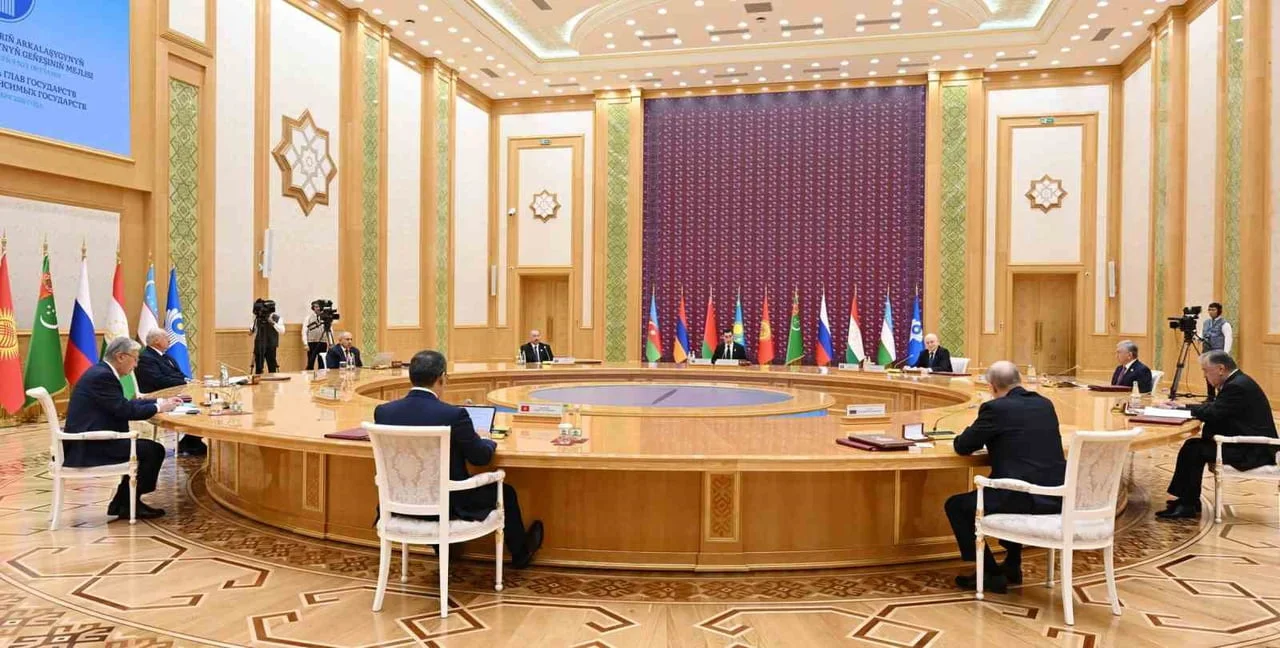 CUMHURBAŞKANI ALİYEV TEMASLARI KAPSAMINDA, BAĞIMSIZ DEVLETLER TEŞKİLATI (BDT) DEVLET BAŞKANLARI...