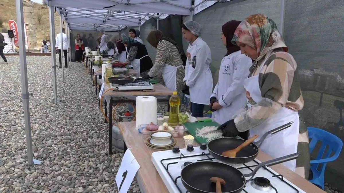 Kahta'da ilk kez düzenlenen kültür ve lezzet festivali tamamlandı 3