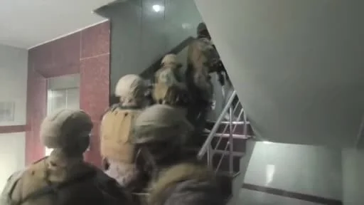 İstanbul’da uluslararası dolandırıcılık şebekesine operasyon: 62 şüpheli adliyeye sevk...