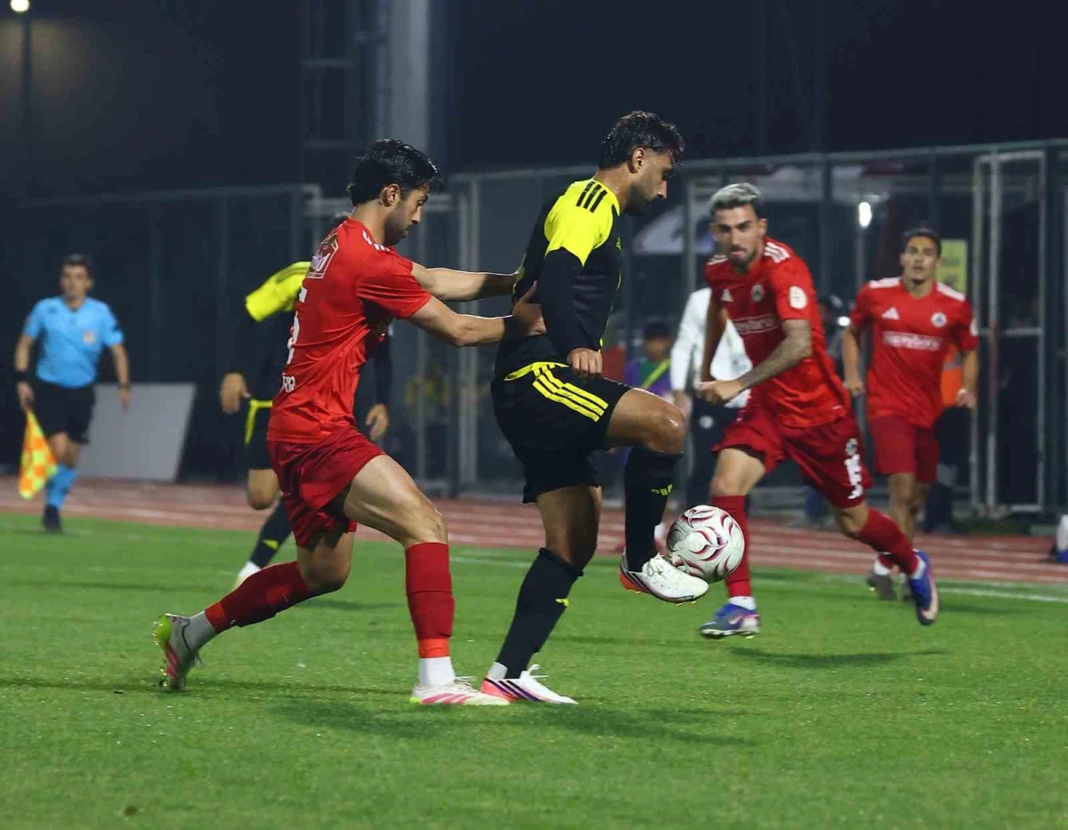Aliağa FK sahasında 68 Aksaray Belediyespor'u mağlup etti 1