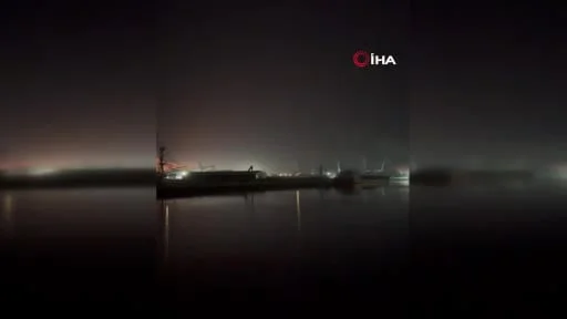 Rusya’nın Rostov kentinde 4 aydır gemide mahsur kalan Azerbaycanlı denizciler, bölgeye düzenlenen...