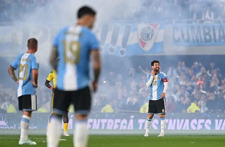 Lionel Messi’ye görkemli veda! Tarihi maçta Beşiktaş’ın yıldızı da forma giydi...