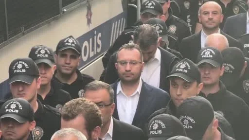 Gaziosmanpaşa Belediyesi davasında Baki Aydöner hakkında tahliye, Hakan Bahçetepe hakkında...