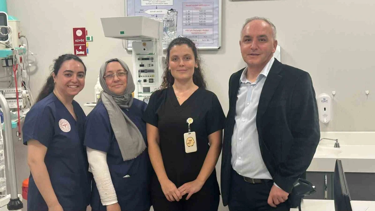 Yalova'da görev yapan Dr. Serhat Özkan'ın meslek hayatına 600 gram doğan kızı yön verdi 2