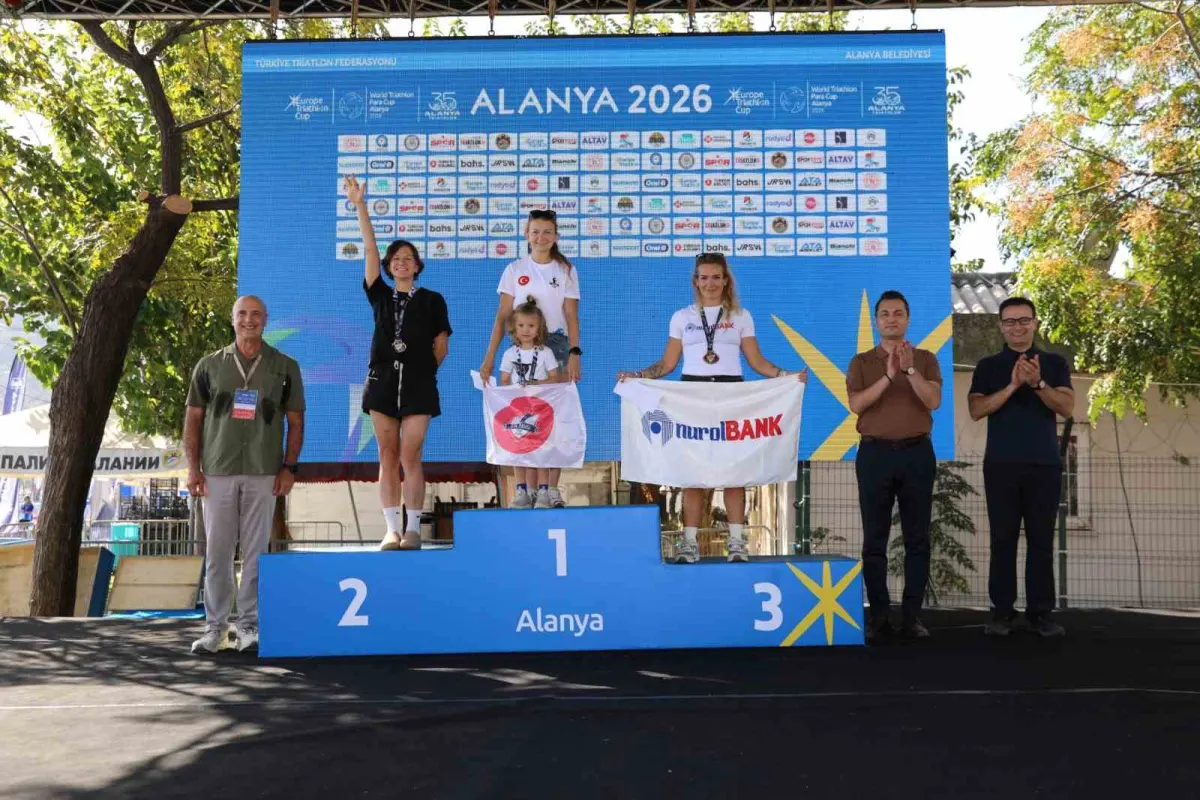 Alanya'da 35. Uluslararası Triatlon heyecanı sona erdi 3