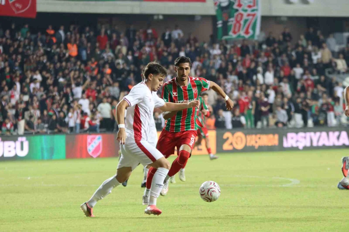 Karşıyaka sahasında Söke 1970'i ilk yarı golleriyle geçti: 2-1 1