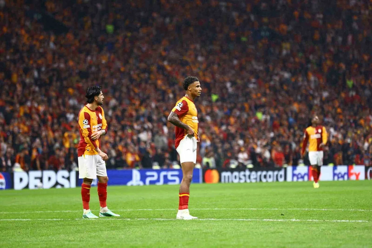 GALATASARAY, BARCELONA MAÇIYLA UEFA ŞAMPİYONLAR LİGİ’NDE BU SEZON 2. MAĞLUBİYETİNİ ALDI.