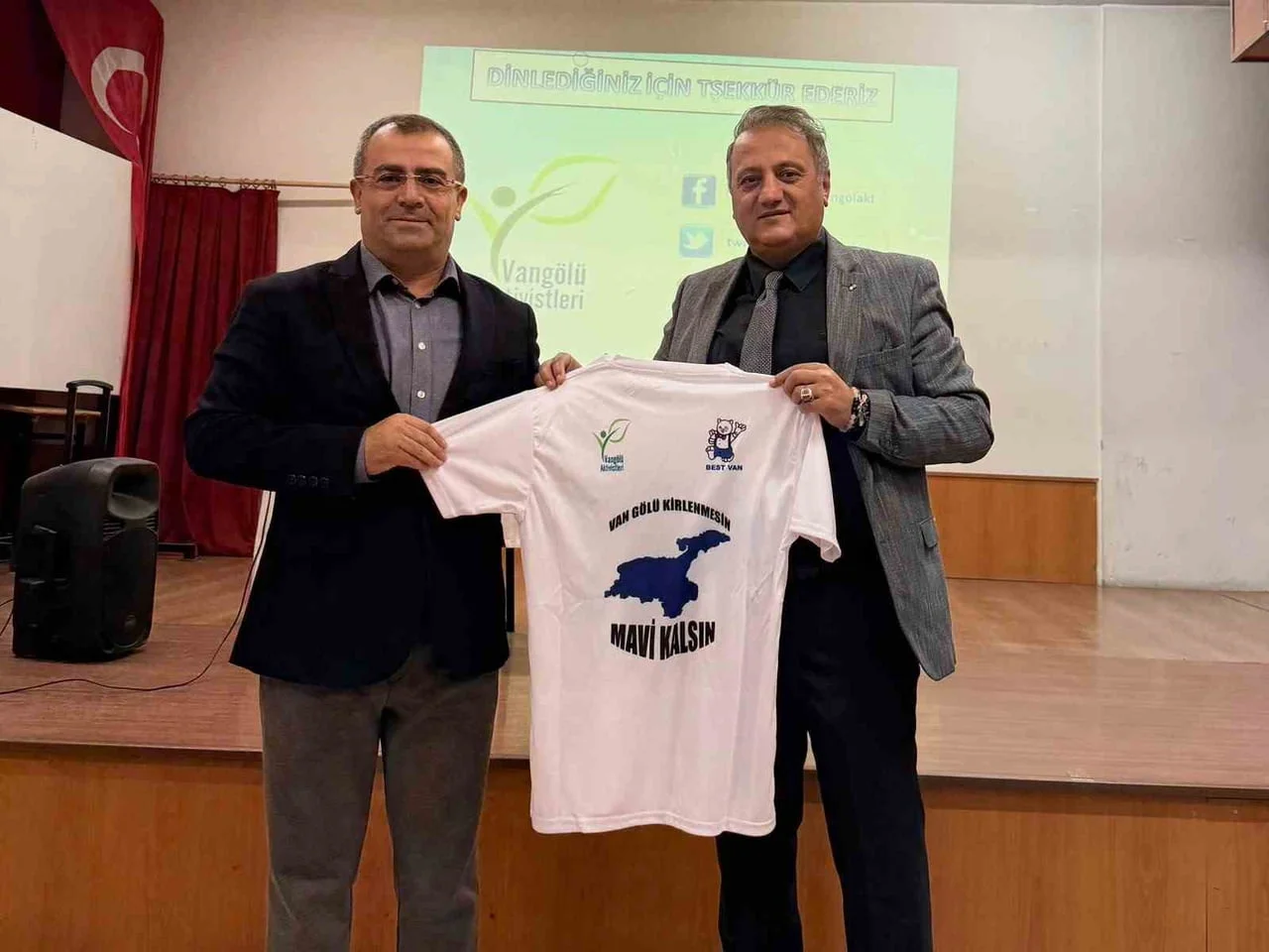 VAN GÖLÜ HAVZASI KORUMA EYLEM PLANI KAPSAMINDA DÜZENLENEN FARKINDALIK EĞİTİMİNDE LİSE...