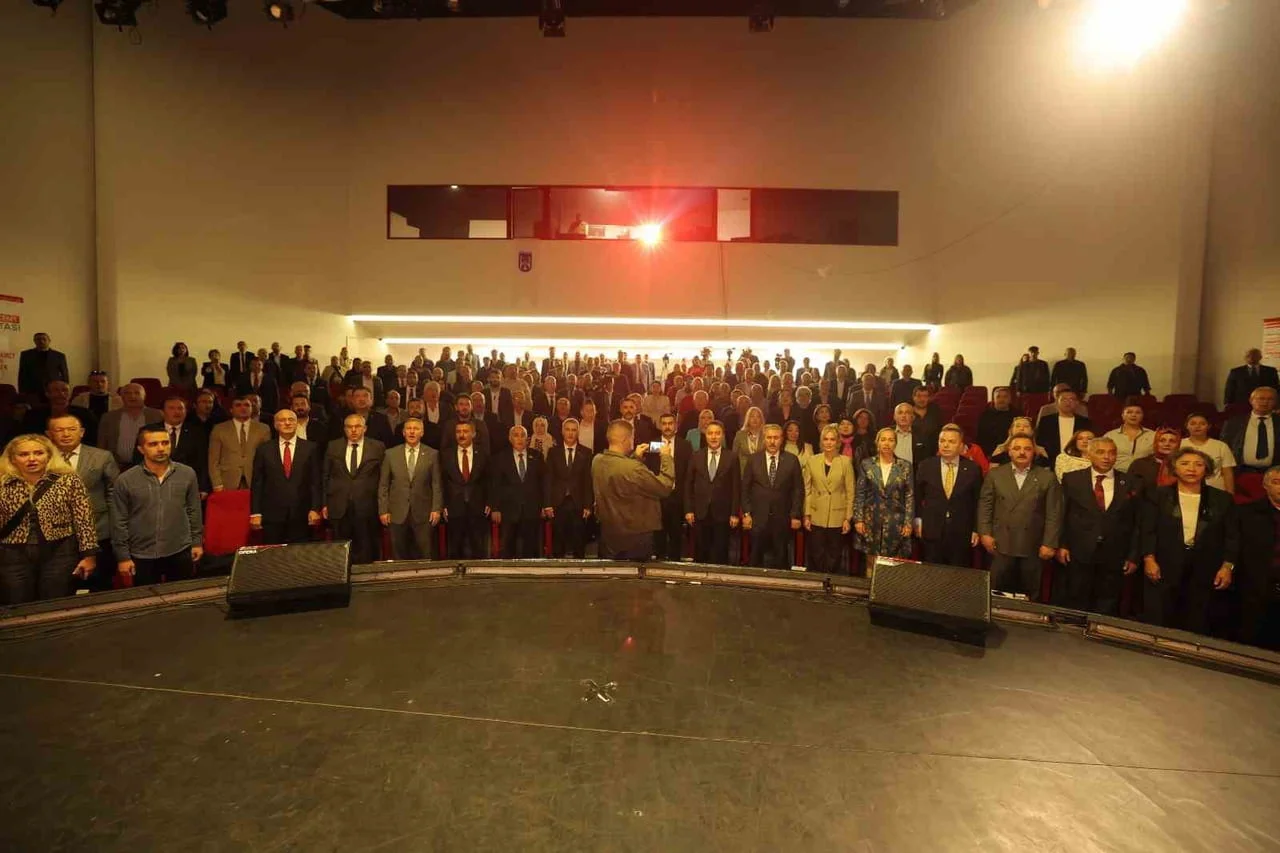 ‘7. MERHAMET VE EMEK ÖDÜLLERİ' PROGRAMI GENÇLİK PARKI KÜLTÜR MERKEZİ NECİP FAZIL SALONU'NDA...