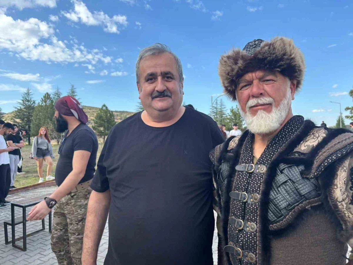 Geleneksel Türk savaş sanatları ve atlı okçuluk Kütahya'da gençlerle buluştu 5