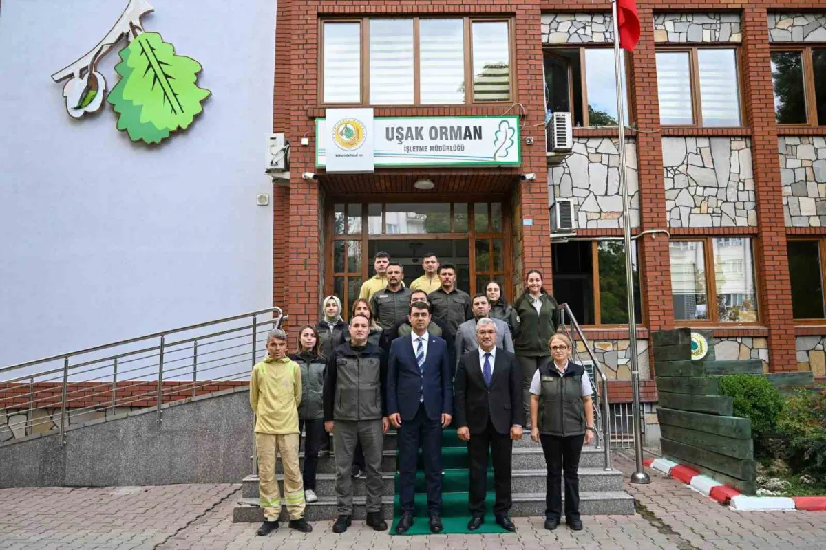 Uşak Valisi Serdar Kartal'dan orman ve doğa koruma birimlerine ziyaret 3