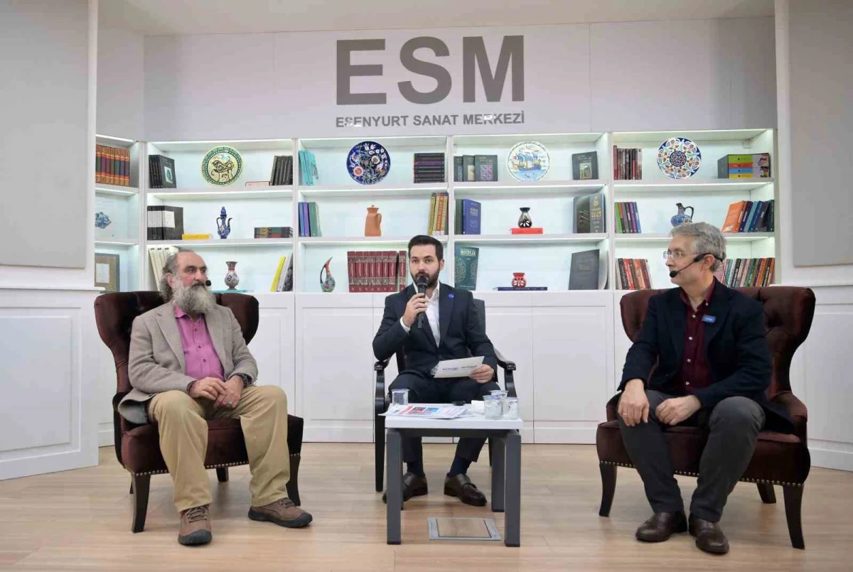 Usta ressamlar Esenyurt'ta sanatseverlerle bir araya geldi 1