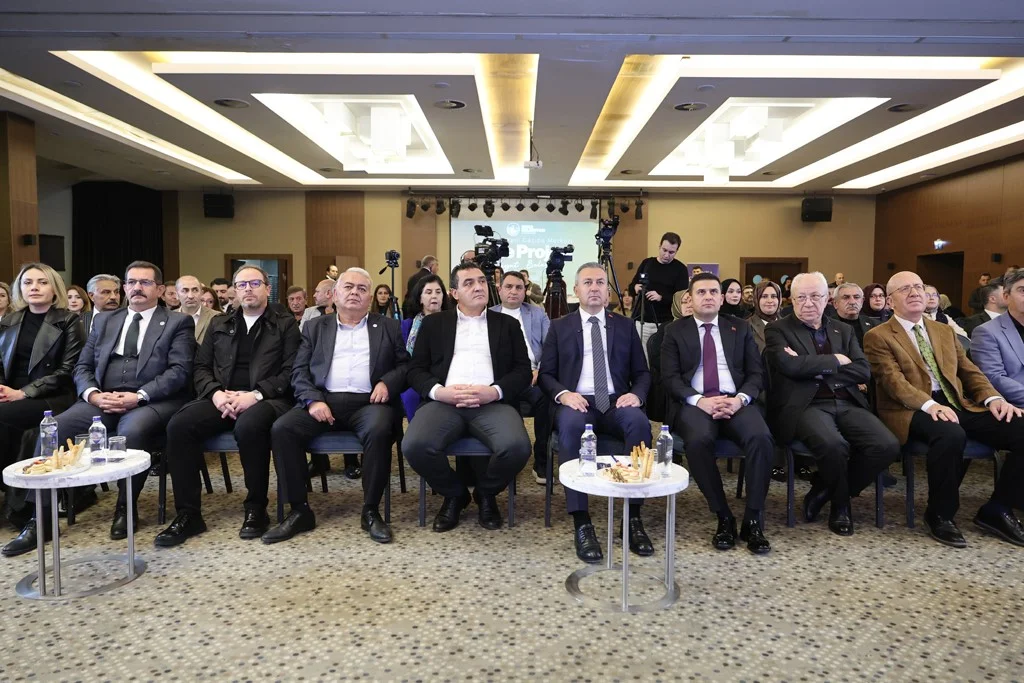Yeni Partili Ulaş Karasu'dan Sivas Valiliği'ne şarap tepkisi 1