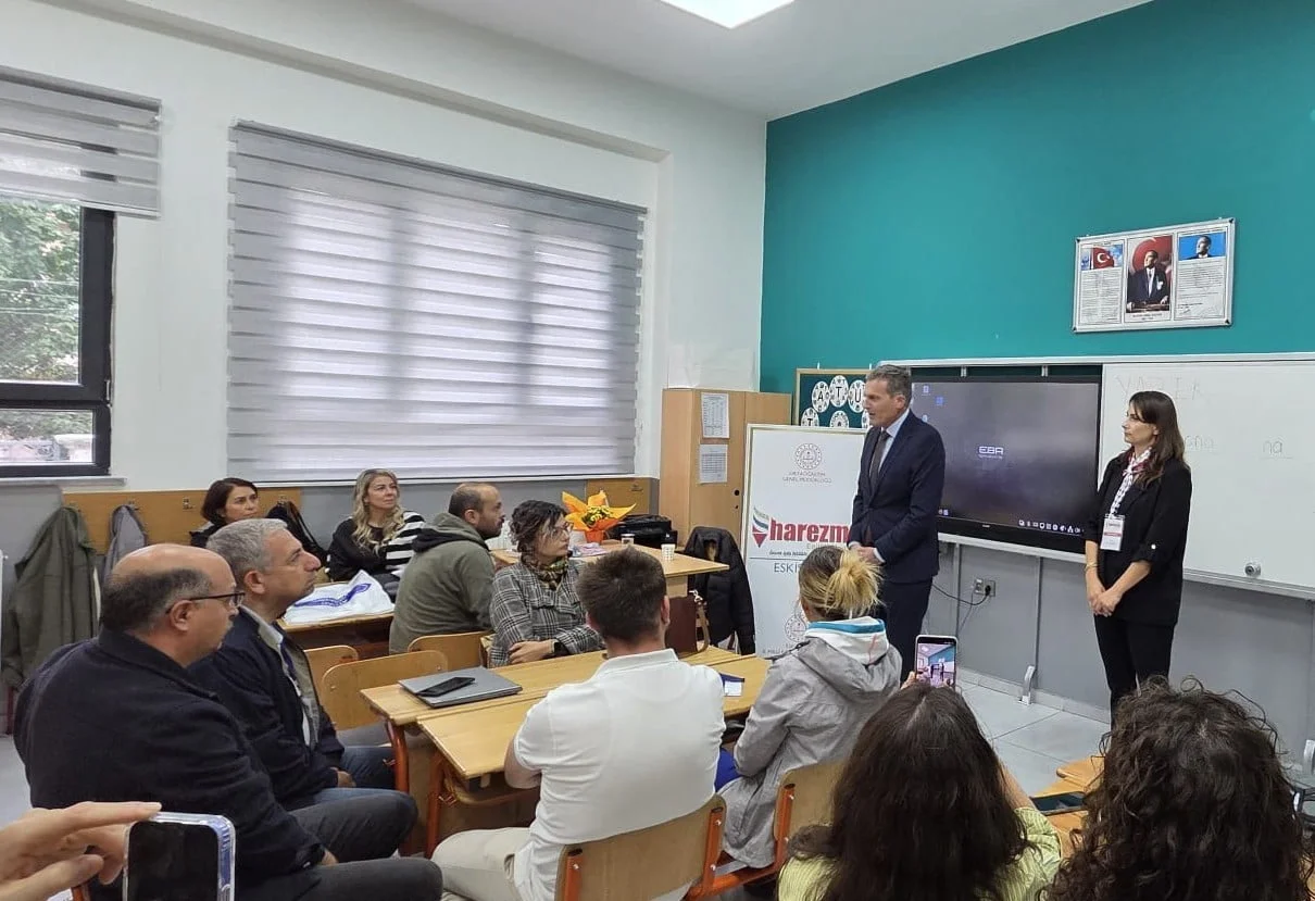 ESKİŞEHİR'DE HAREZMİ EĞİTİM MODELİ KAPSAMINDA 'ÖĞRETMEN EĞİTİMİ HİZMET İÇİ EĞİTİM PROGRAMI'...