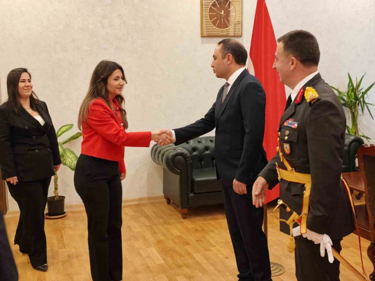 Silopi'de 29 Ekim Cumhuriyet Bayramı tebrikat töreni düzenlendi 3