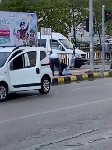 HATAY'DA HUSUMETLİSİ TARAFINDAN SOKAK ORTASINDA SİLAHLA VURULAN ŞAHIS KURTARILAMADI. (ARŞİV)