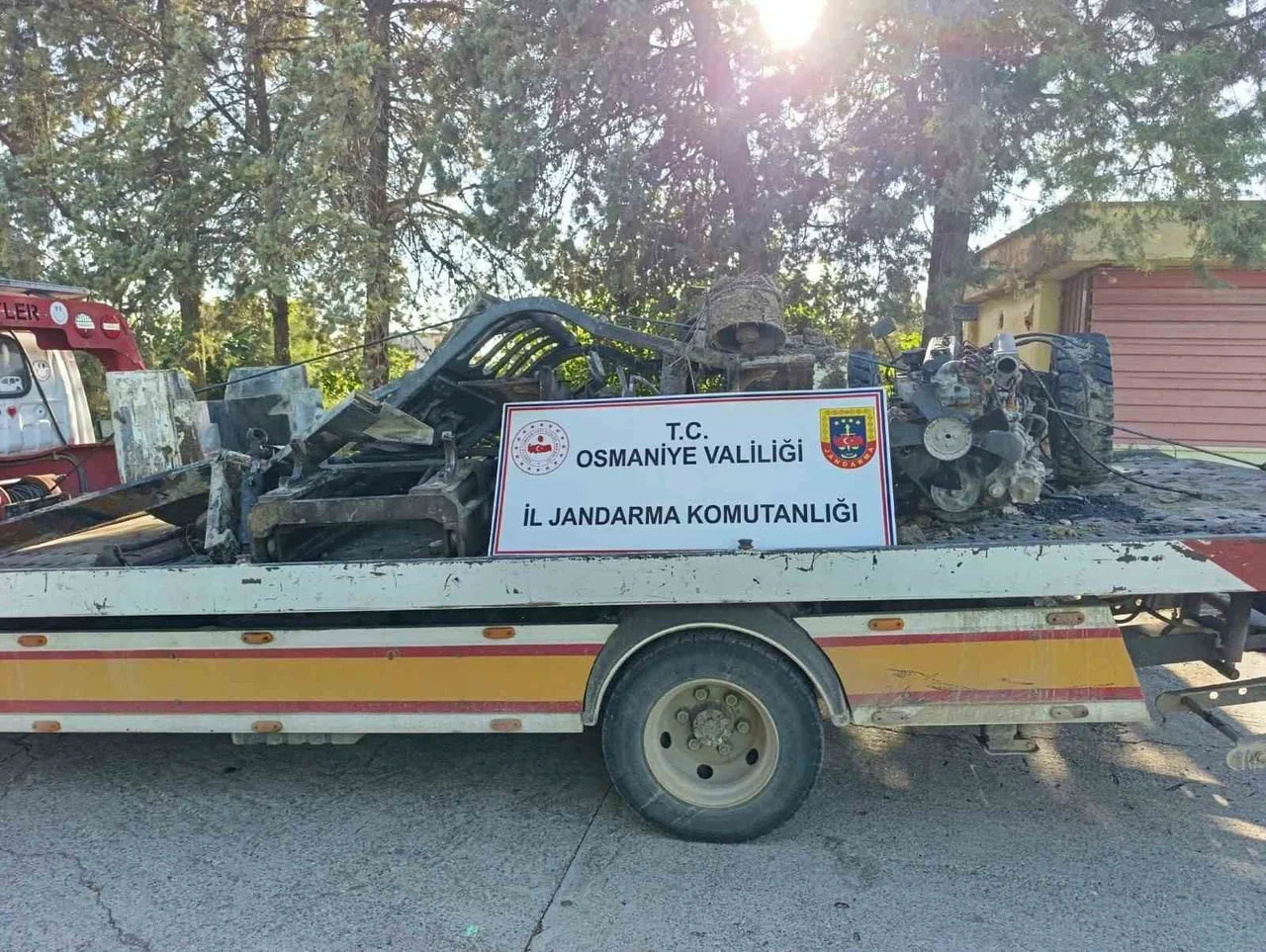 OSMANİYE’DE ÇALINAN FORKLİFT 168 SAATLİK KAMERA İNCELEMESİYLE BULUNDU