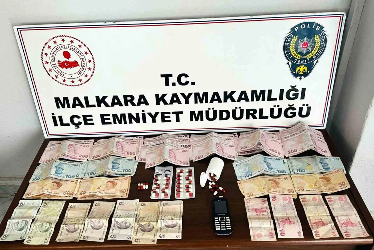 TEKİRDAĞ'IN MALKARA İLÇESİNDE POLİS EKİPLERİNİN TAKİBİ SONUCU GERÇEKLEŞTİRİLEN ÇALIŞMADA 211 ADET...