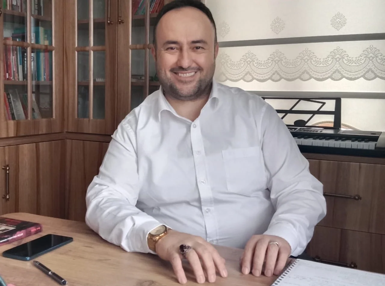 DÜŞÜNCE ROTASI DERNEĞİ GENEL BAŞKANI FATİH KÖSE, MANİSA’DA GENÇLERİN İSTİHDAM OLANAKLARININ...