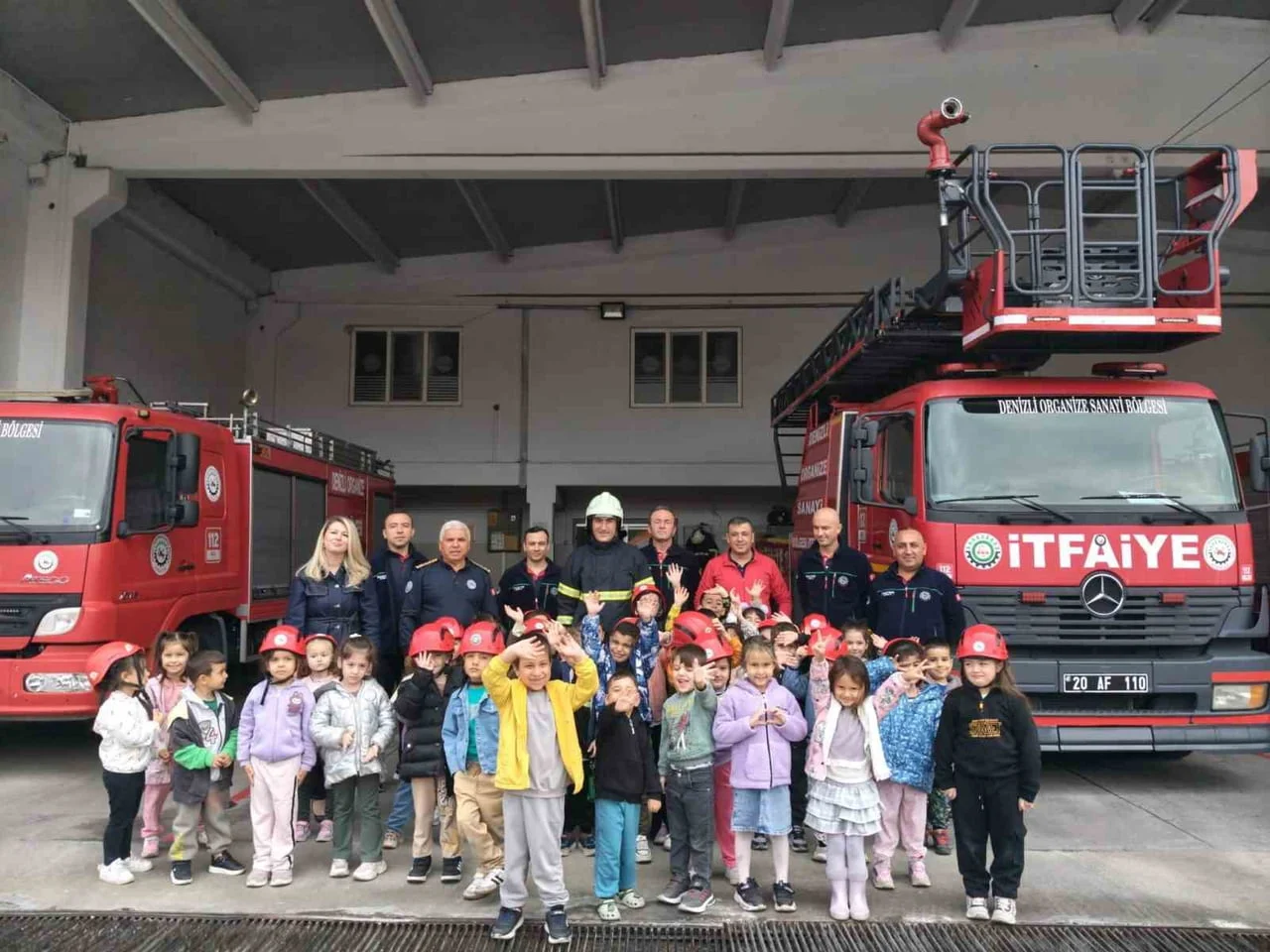 25 EYLÜL-1 EKİM İTFAİYE HAFTASI KAPSAMINDA, DENİZLİ OSB YÖNETİM KURULU BAŞKANI SELİM YAYMANOĞLU...