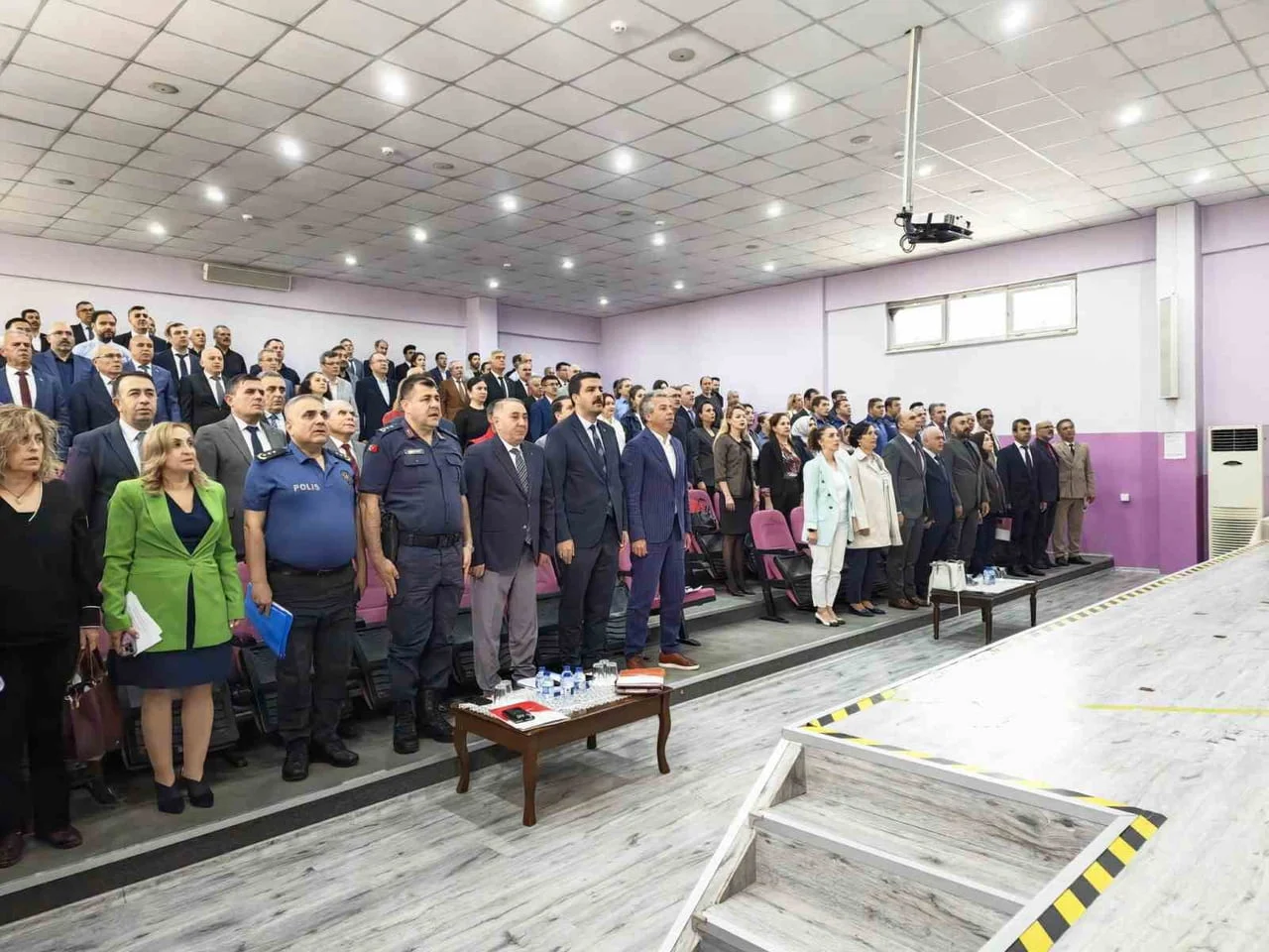 YUNUSEMRE KAYMAKAMI CELALETTİN CANTÜRK BAŞKANLIĞINDA, "BAĞIMLILIKLA MÜCADELE BAKANLIKLAR ARASI...
