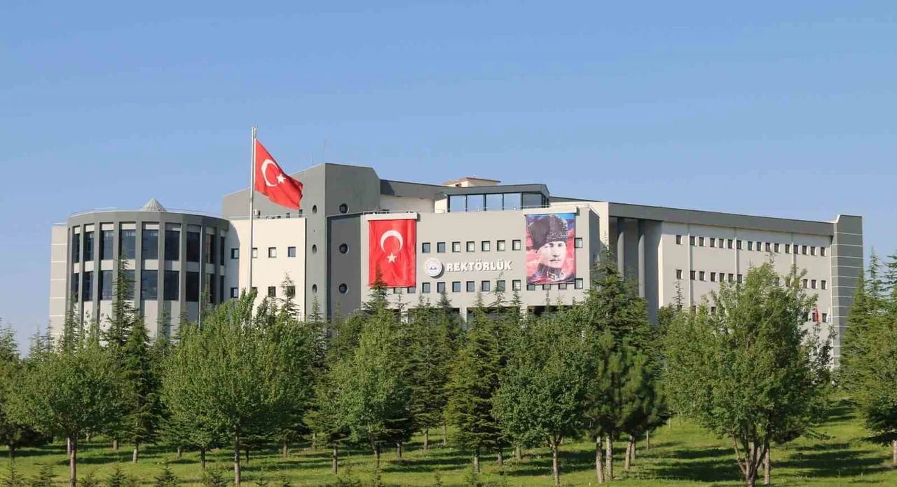 LONDRA MERKEZLİ YÜKSEKÖĞRETİM DERECELENDİRME KURULUŞU TİMES HİGHER EDUCATİON (THE) TARAFINDAN...