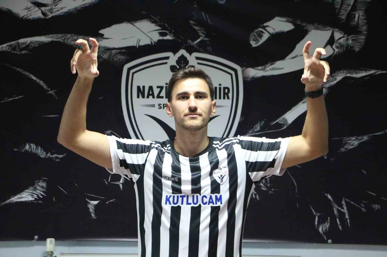 NAZİLLİ ŞEHİR SPOR KULÜBÜ, GEÇTİĞİMİZ SEZON 21 MAÇTA 12 GOL VE 13 ASİSTLİK PERFORMANS SERGİLEYEREK...